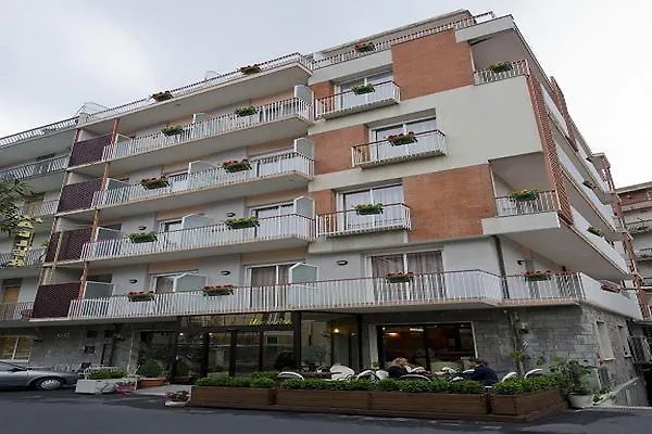 Hotel Adler Αλάσιο
